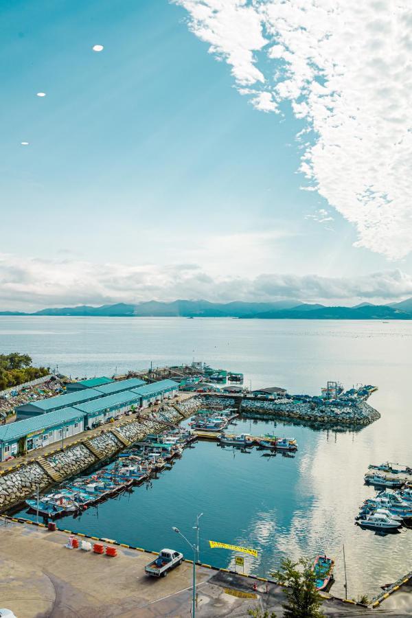 Ocean Marina Suite View Yeosu Eksteriør bilde